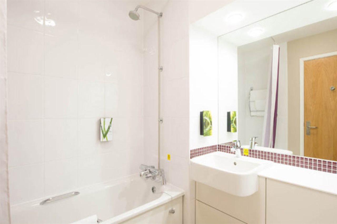 Premier Inn Cambridge Girton  Extérieur photo