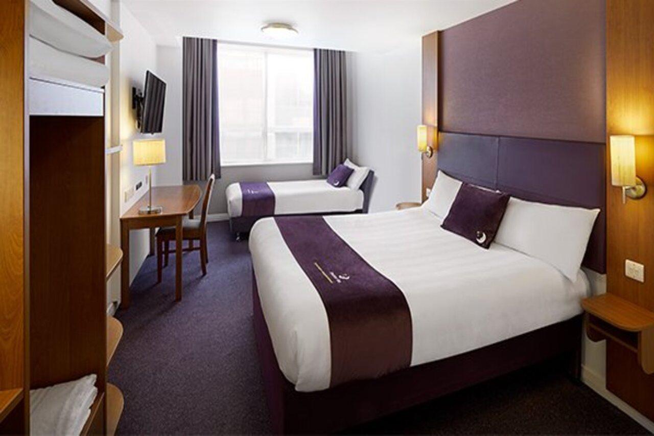 Premier Inn Cambridge Girton  Extérieur photo
