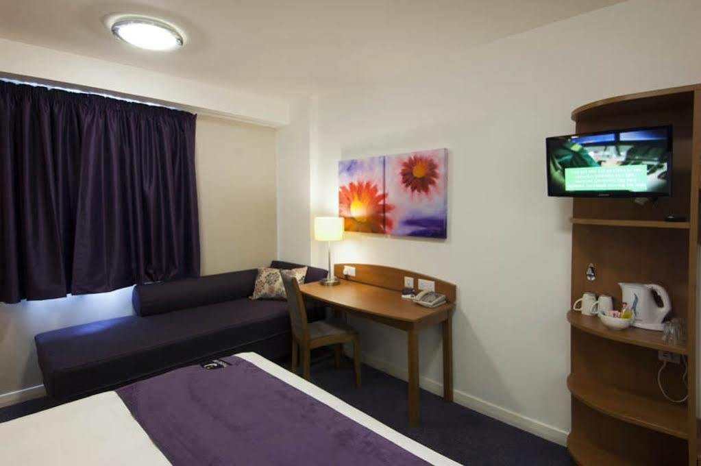 Premier Inn Cambridge Girton  Extérieur photo