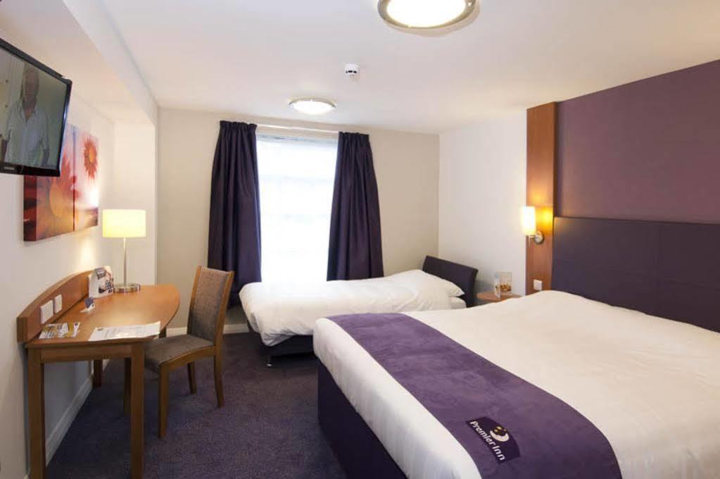 Premier Inn Cambridge Girton  Extérieur photo